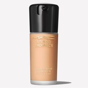 NEW MAC COSMETICS STUDIO RADIANCE SERUM-POWERED™ FOUNDATION